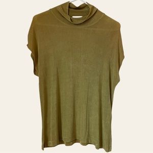 Chico’s Travelers Short Sleeve Mock Neck Top Pullover Size 2 Large